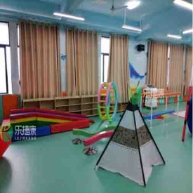 工业工程职业技术学院感觉统合训练室